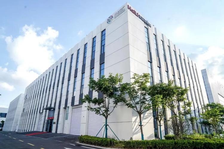 海骊碳陶瓷产品亮相长安汽车科技生态大会,新型加热材料引领健康出行
